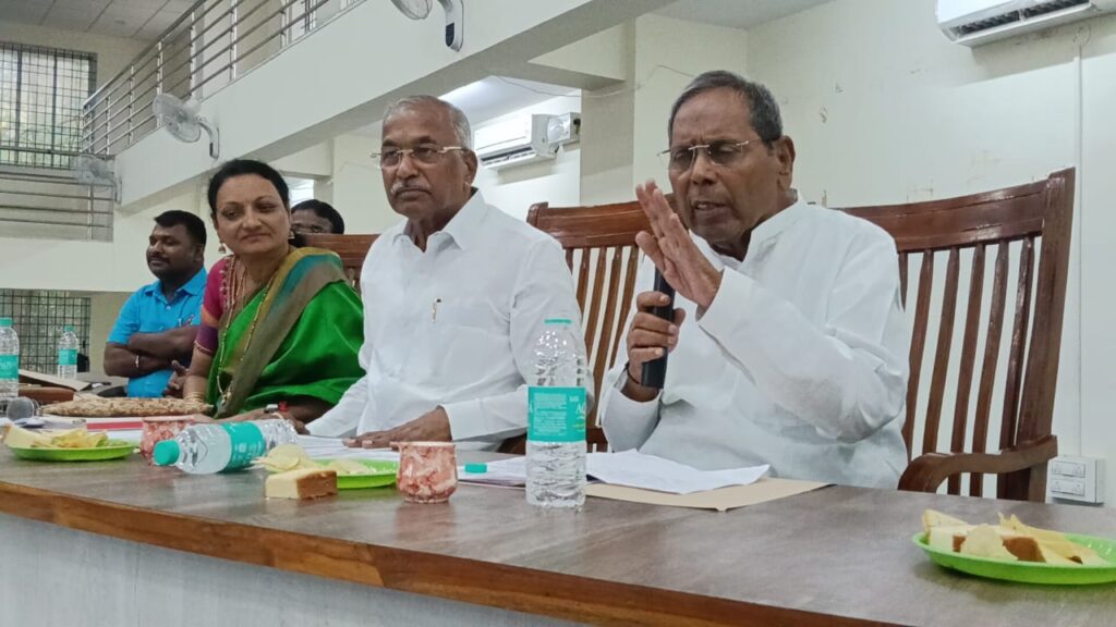 ಕಾಟನ್ ಮಾರ್ಕೆಟ್